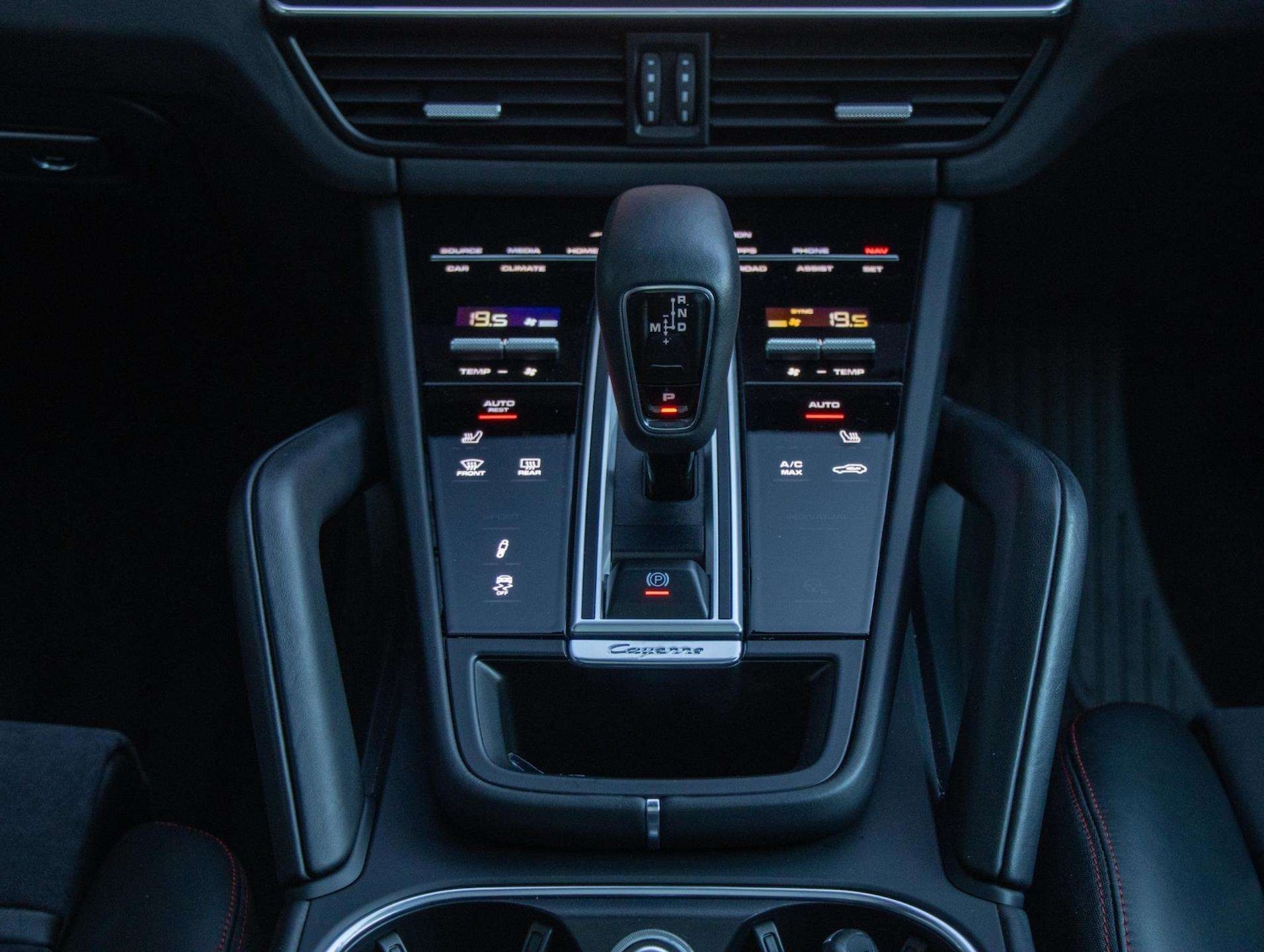 Used Porsche Cayenne 2022 for sale - 76842919: Photo 24