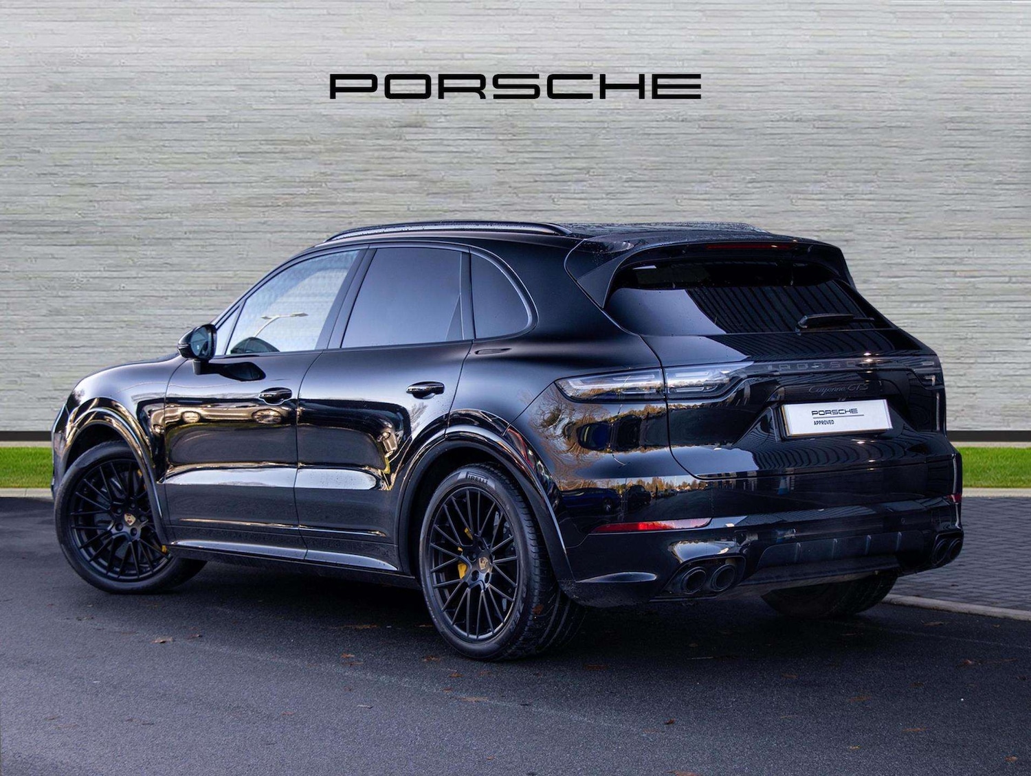 Used Porsche Cayenne 2022 for sale - 76842919: Photo 3