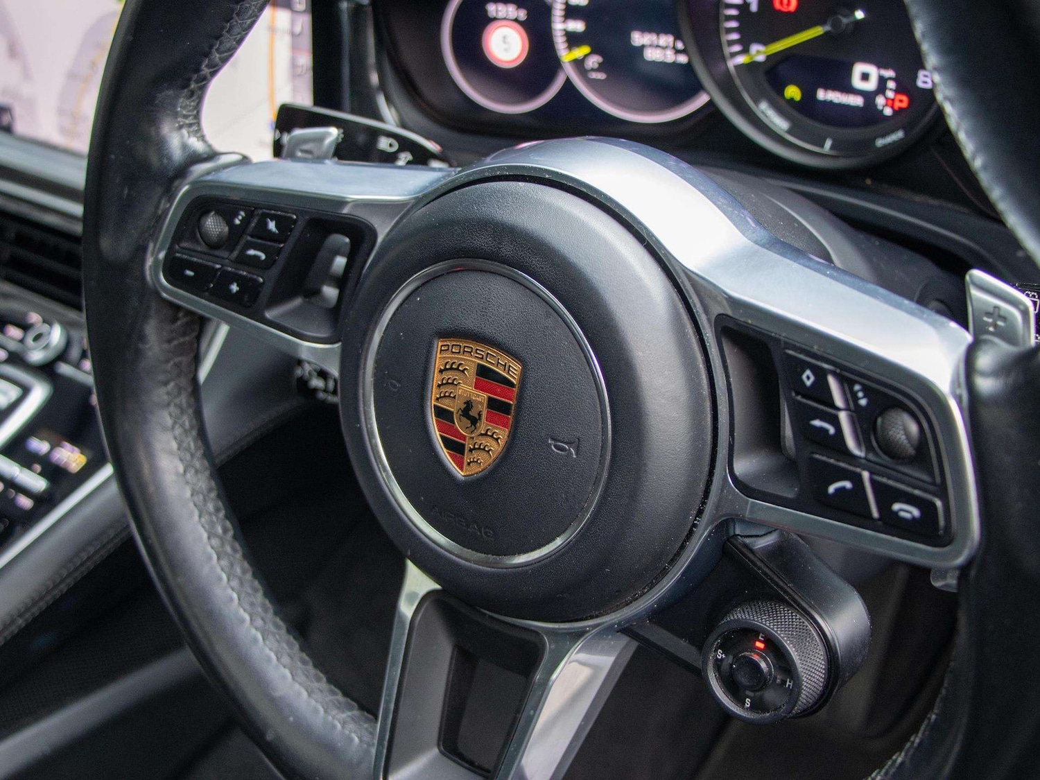 Used Porsche Panamera 2018 for sale - 77698753: Photo 15