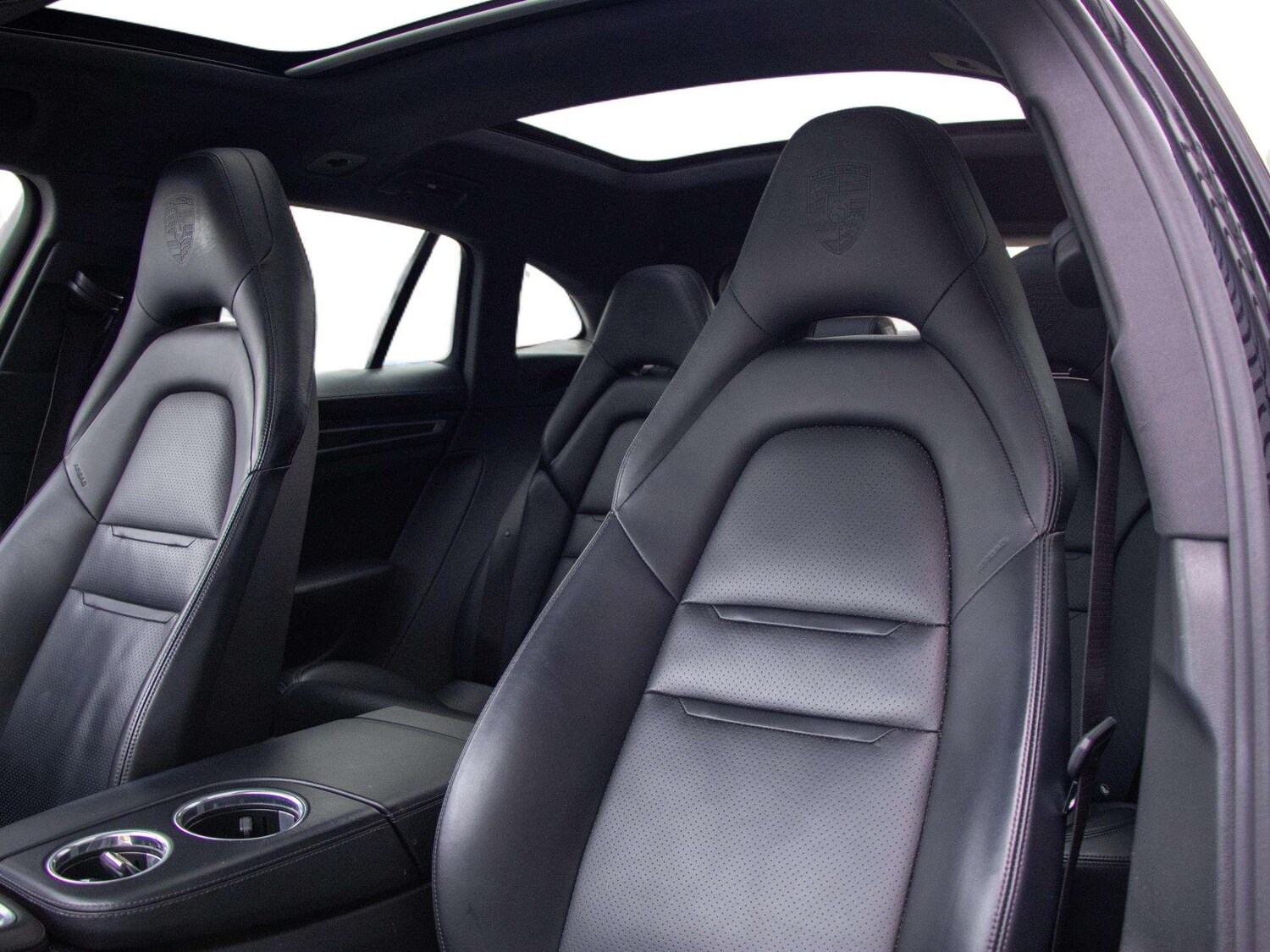 Used Porsche Panamera 2018 for sale - 77698753: Photo 32