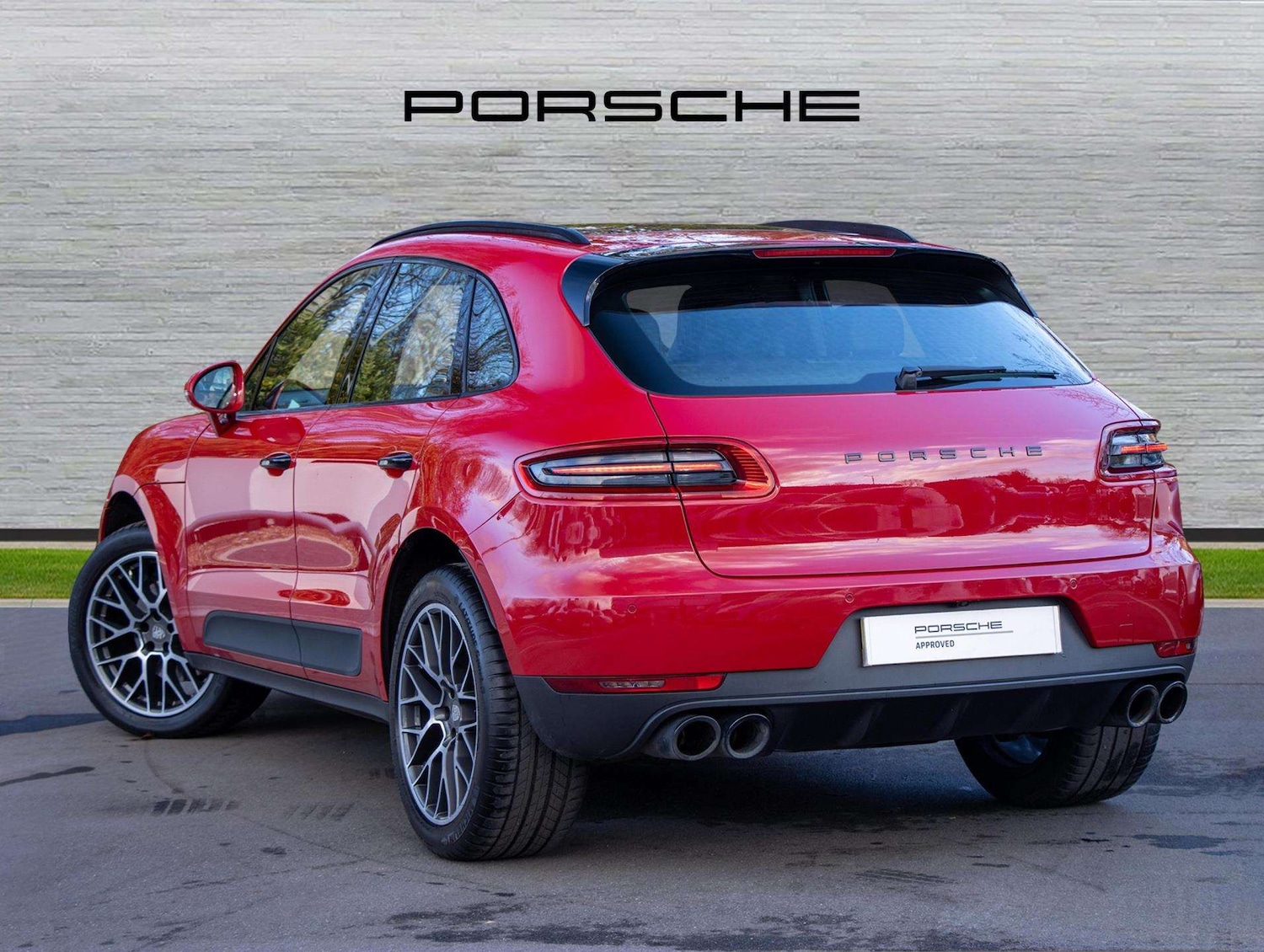 Used Porsche Macan 2018 for sale - 77000273: Photo 3