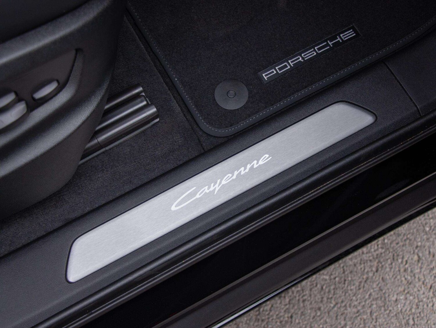 Used Porsche Cayenne 2025 for sale - 76205102: Photo 16