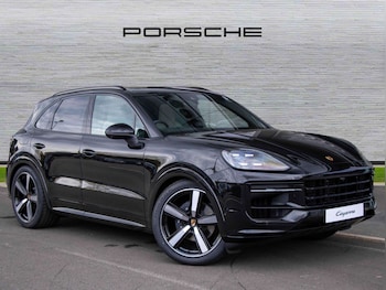 2025 - 5dr Tiptronic S