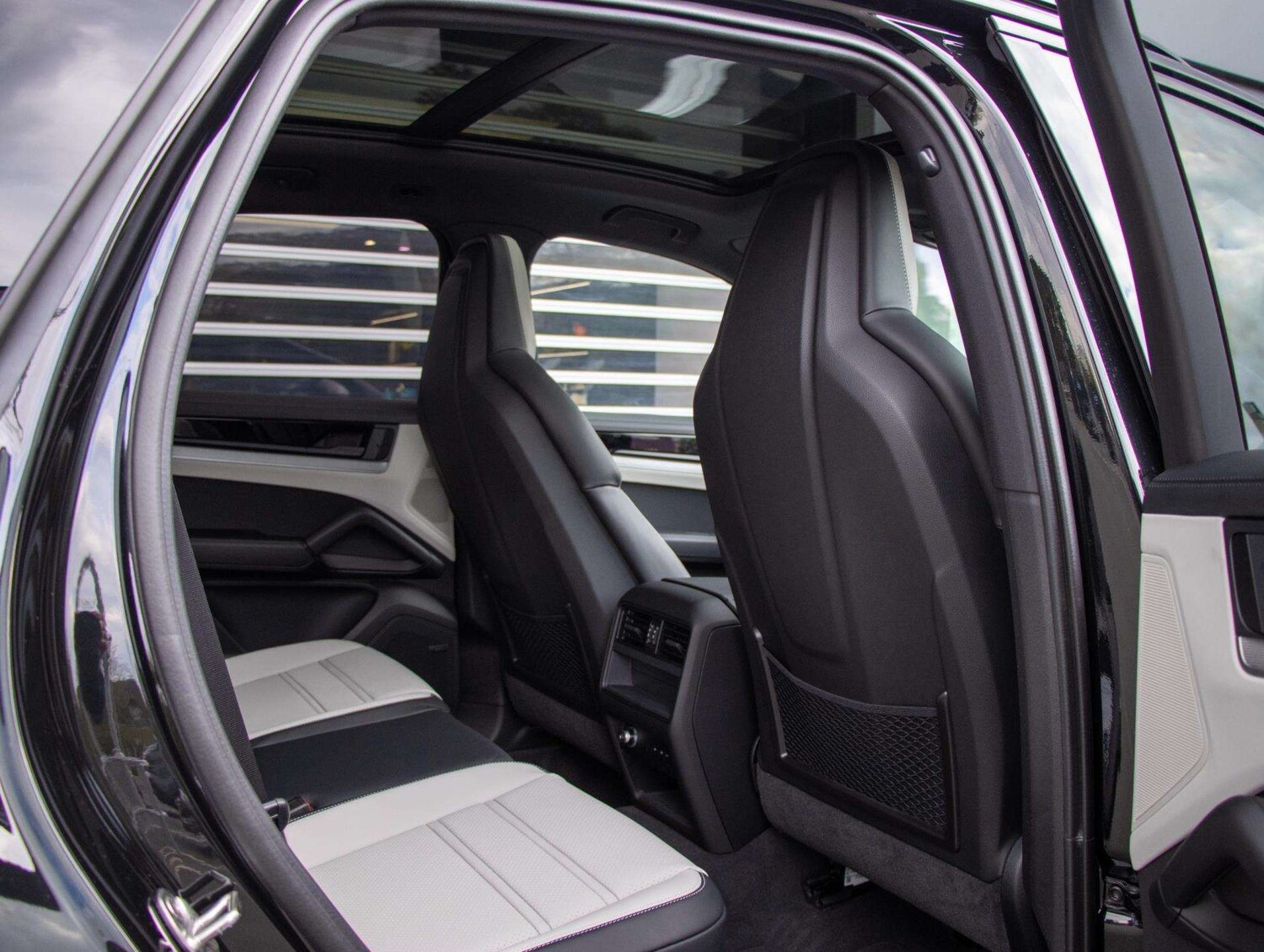 Used Porsche Cayenne 2025 for sale - 76205102: Photo 26