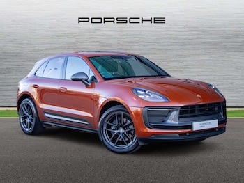 Used Porsche Macan 2023 for sale - 78052352: Photo