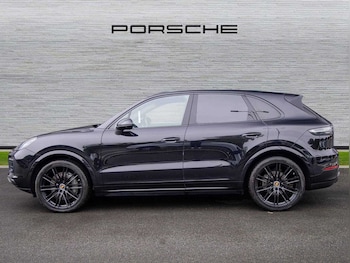 Used Porsche Cayenne 2019 for sale - 75156302: Photo