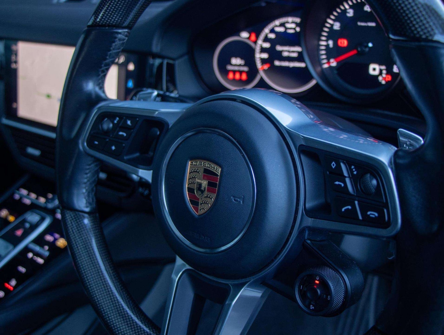 Used Porsche Cayenne 2023 for sale - 76648808: Photo 13