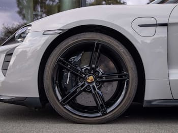 Used Porsche Taycan 2022 for sale - 79660665: Photo
