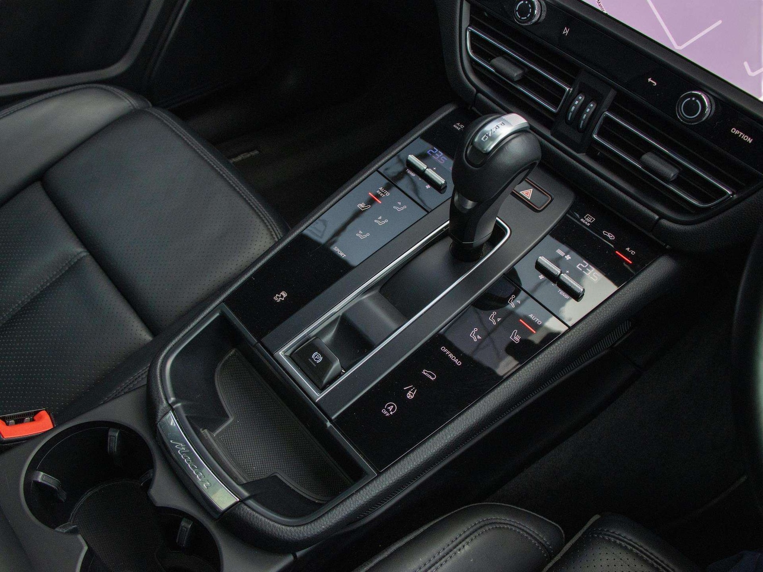 Used Porsche Macan 2023 for sale - 77787233: Photo 17