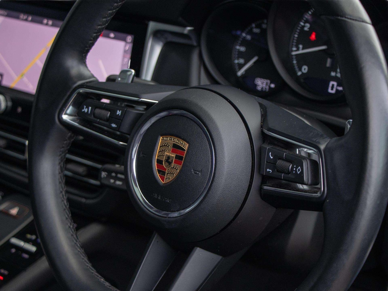 Used Porsche Macan 2023 for sale - 77787233: Photo 21