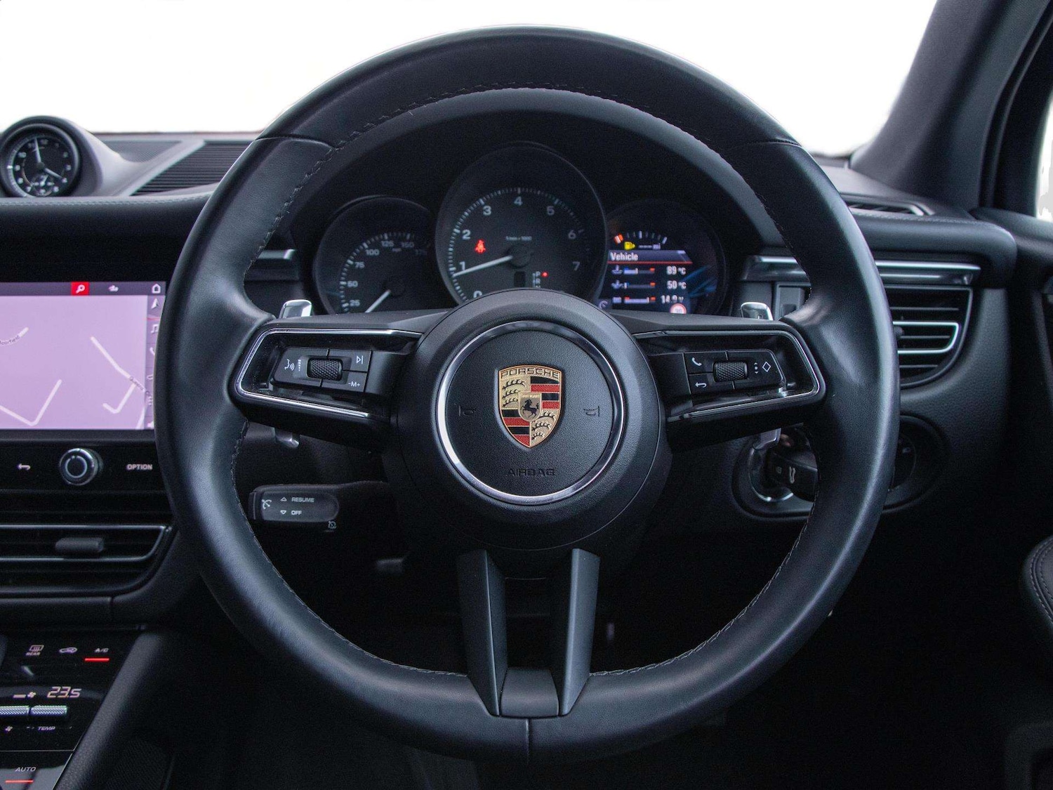 Used Porsche Macan 2023 for sale - 77787233: Photo 24