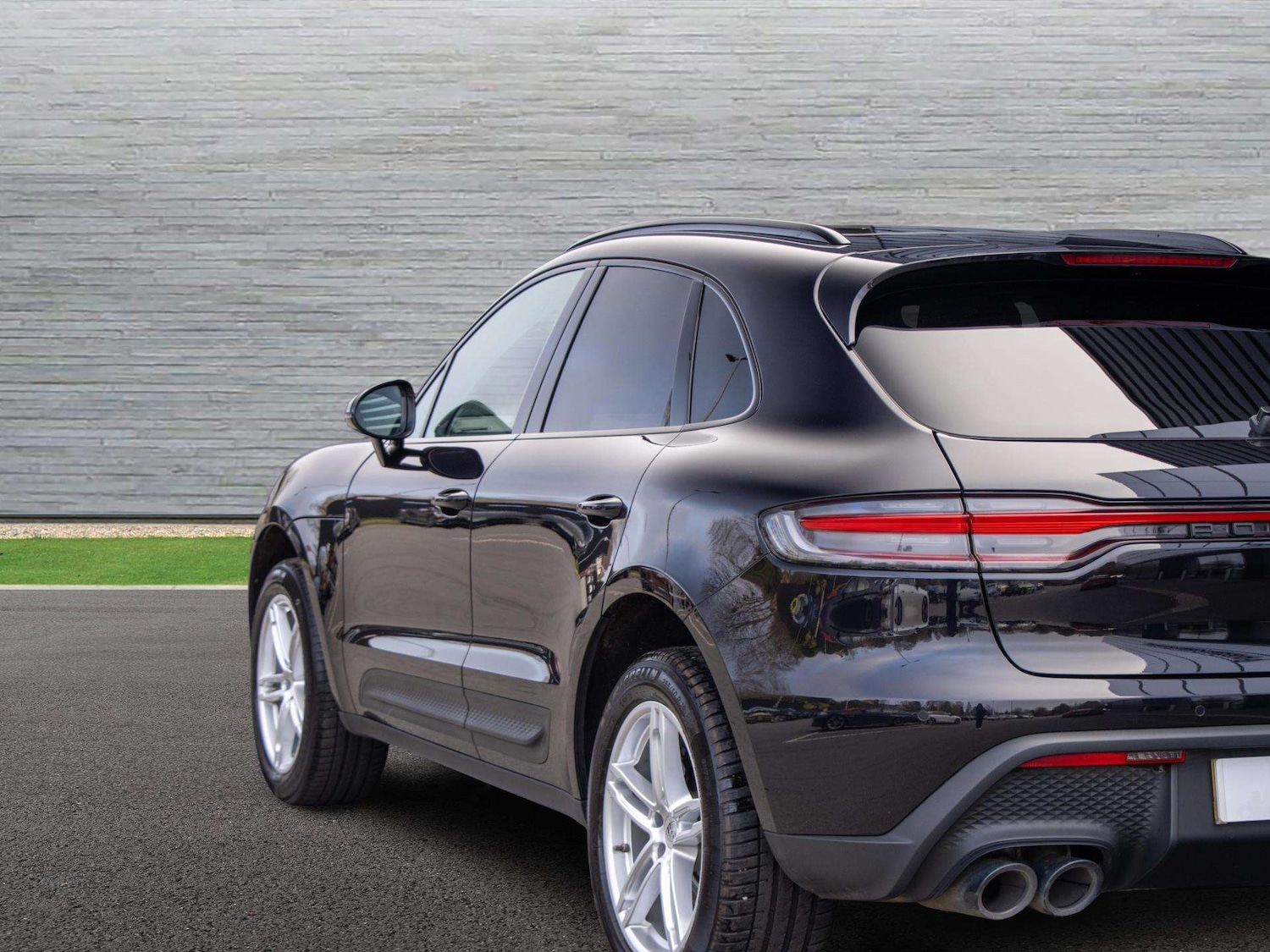 Used Porsche Macan 2023 for sale - 77787233: Photo 31