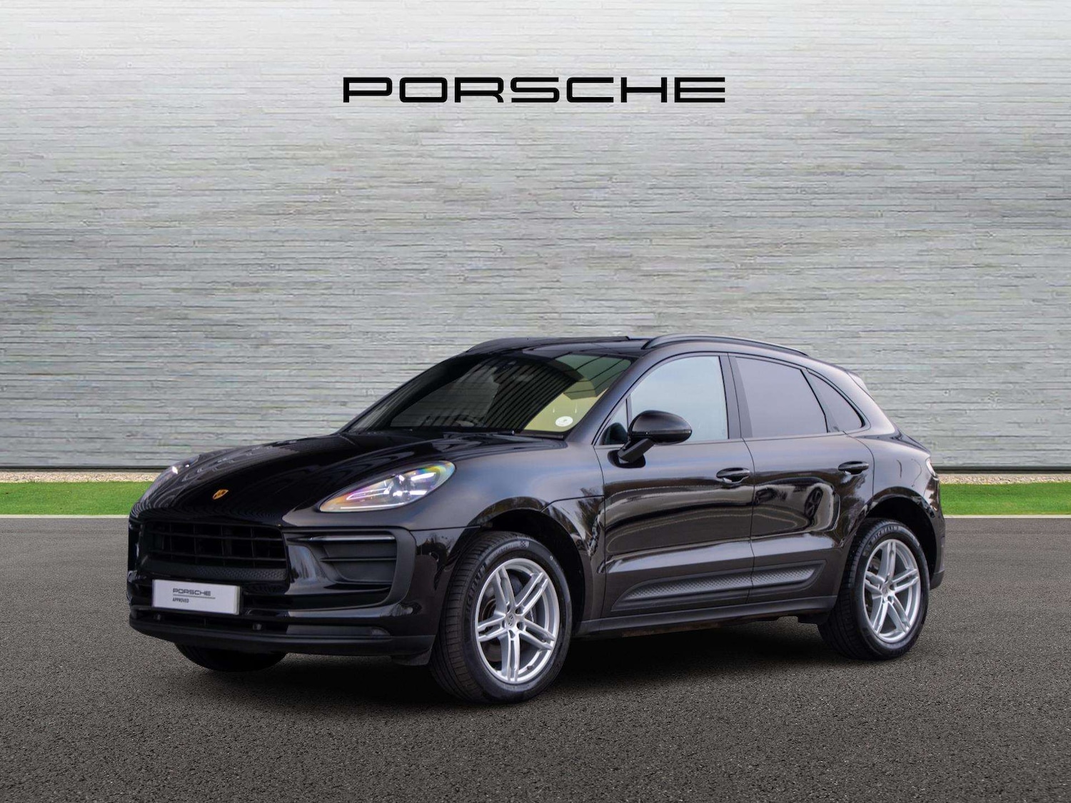 Used Porsche Macan 2023 for sale - 77787233: Photo 8