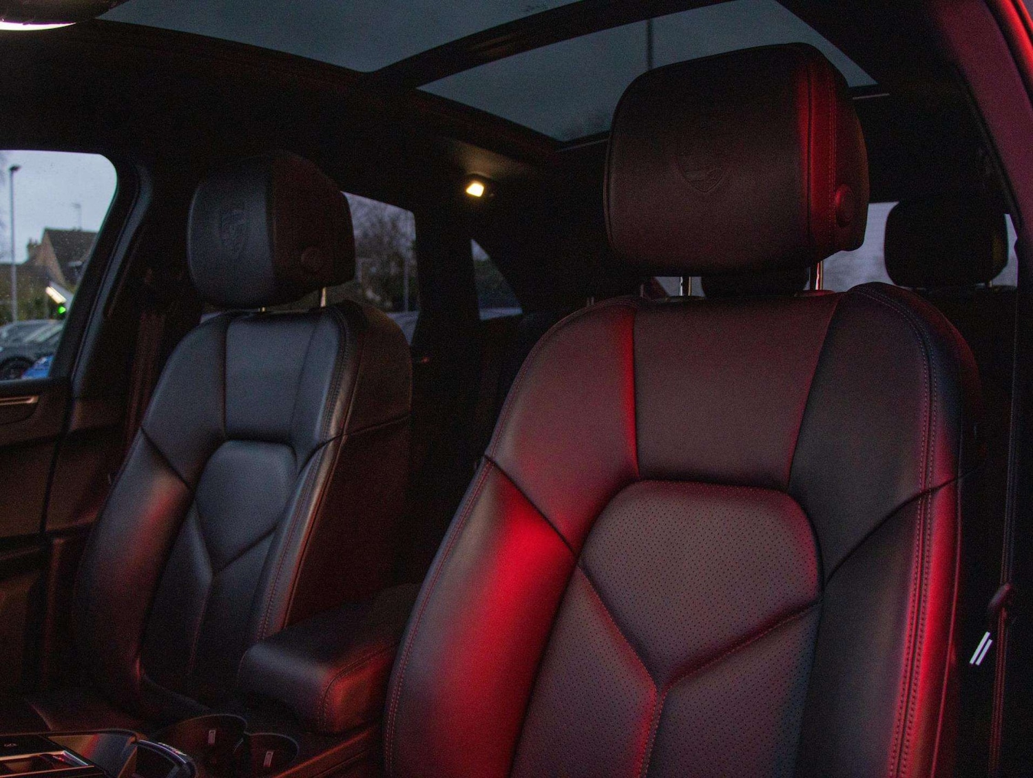 Used Porsche Macan 2023 for sale - 77112444: Photo 30