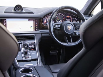 Used Porsche Panamera 2022 for sale - 79204741: Photo