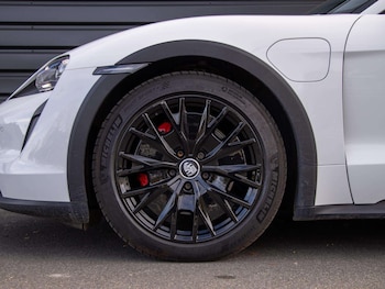 Used Porsche Taycan 2022 for sale - 78264839: Photo