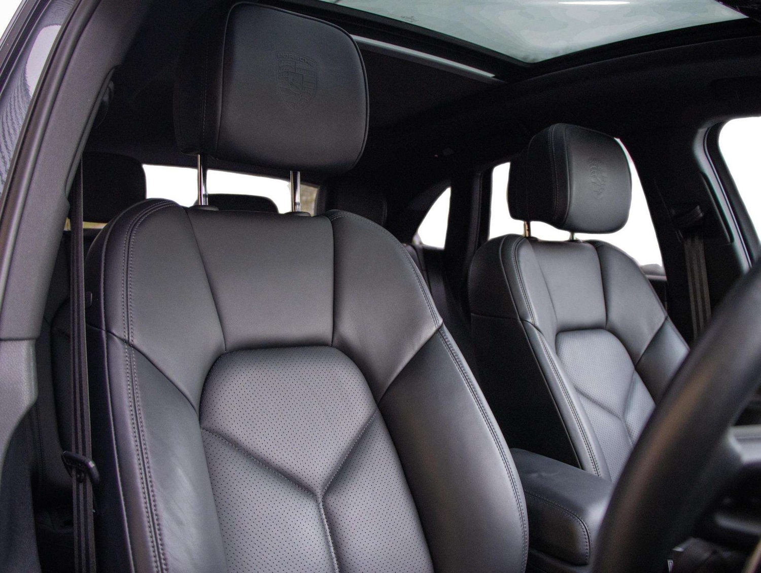 Used Porsche Macan 2023 for sale - 76827664: Photo 8