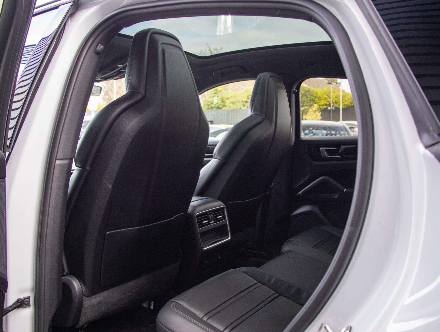 Used Porsche Cayenne 2021 for sale - 77428964: Photo 31