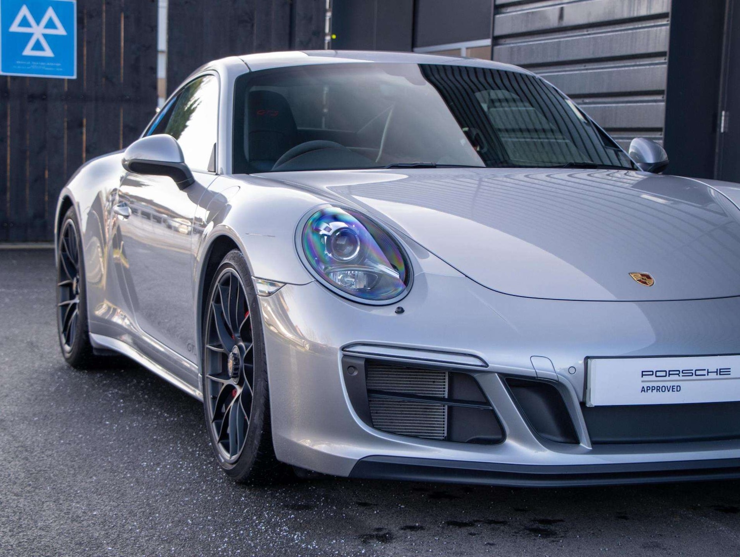 Used Porsche 911 2017 for sale - 77429094: Photo 18