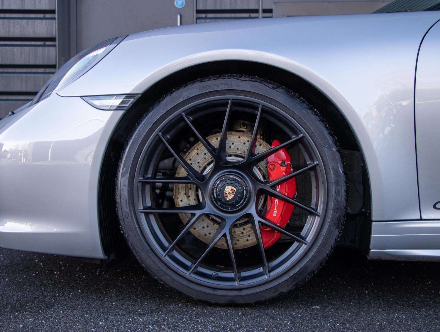 Used Porsche 911 2017 for sale - 77429094: Photo 4