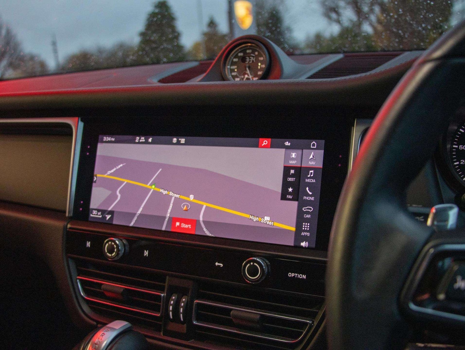 Used Porsche Macan 2023 for sale - 76842844: Photo 25