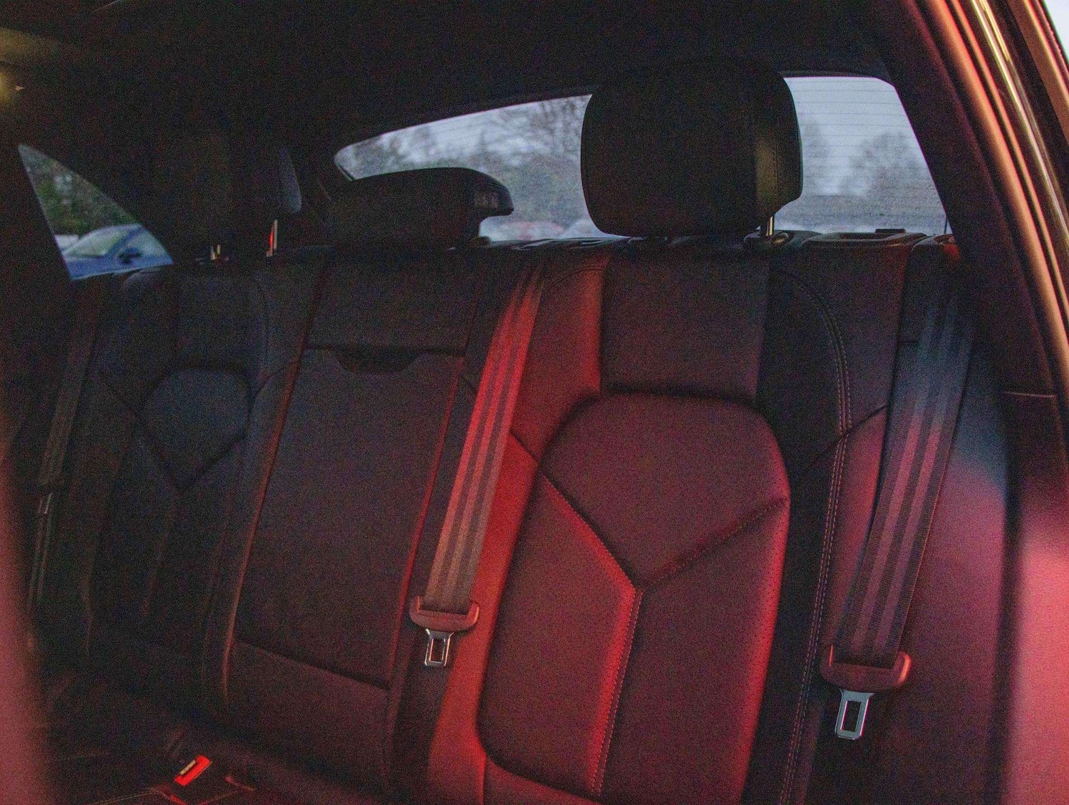 Used Porsche Macan 2023 for sale - 76842844: Photo 29