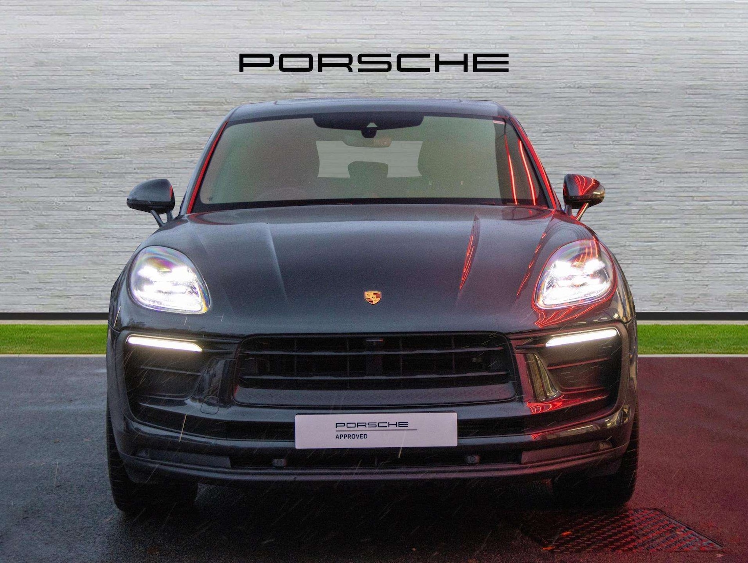 Used Porsche Macan 2023 for sale - 76842844: Photo 6