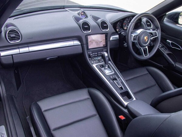Used Porsche 718 Boxster 2025 for sale - 75025547: Photo 10