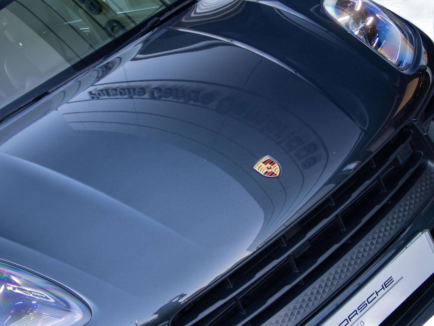 Used Porsche Macan 2023 for sale - 77943105: Photo 11