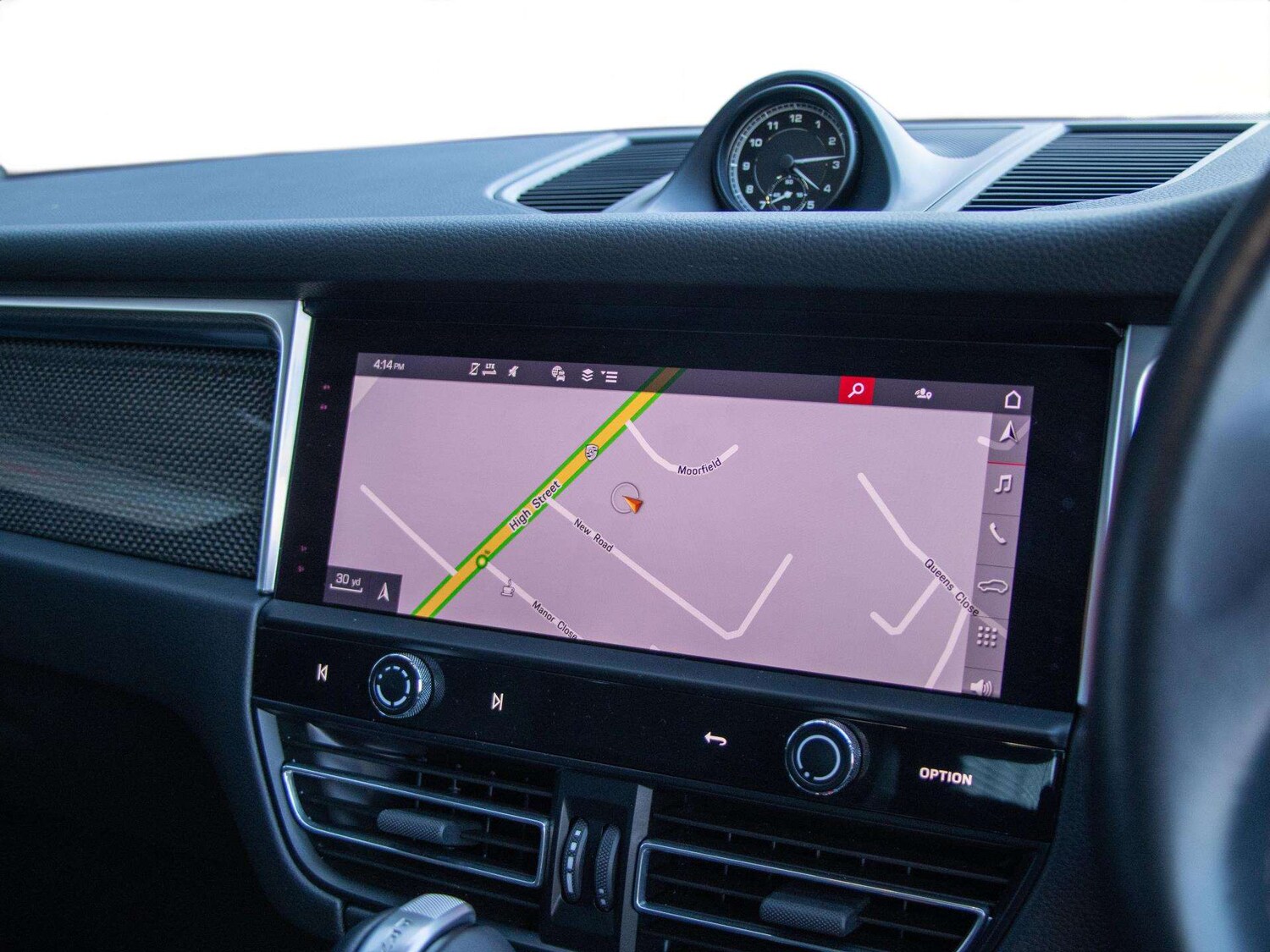 Used Porsche Macan 2023 for sale - 77943105: Photo 19