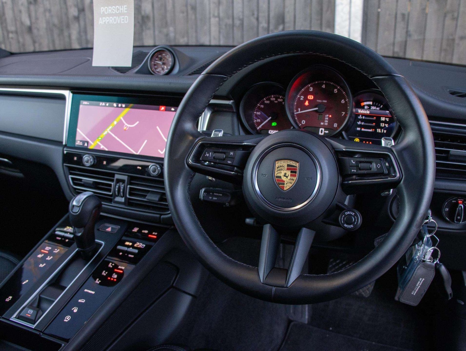 Used Porsche Macan 2024 for sale - 77158445: Photo 9