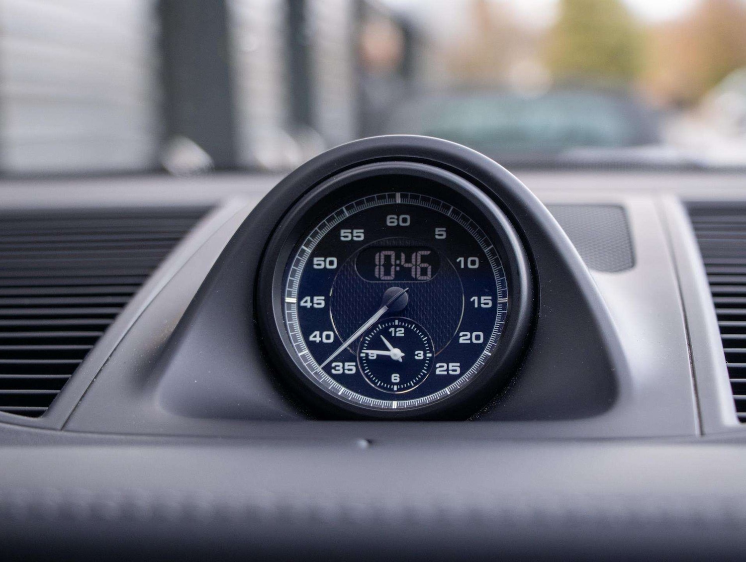 Used Porsche Macan 2023 for sale - 76827604: Photo 15