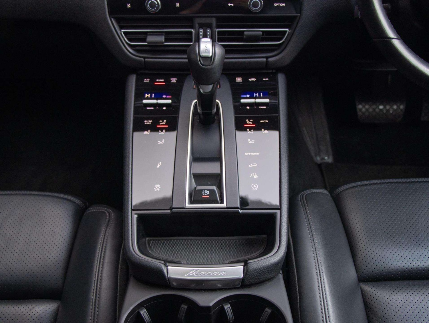 Used Porsche Macan 2023 for sale - 76827604: Photo 28