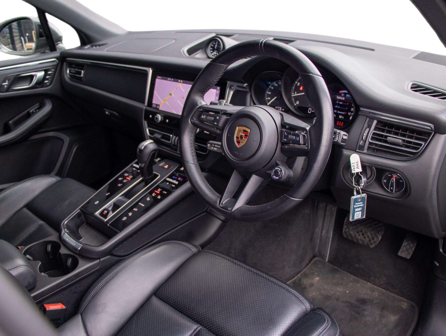 Used Porsche Macan 2023 for sale - 76827604: Photo 5