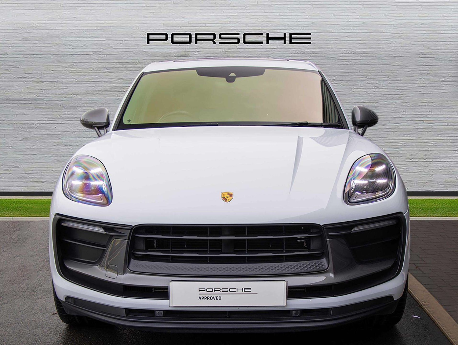 Used Porsche Macan 2023 for sale - 76827604: Photo 6