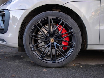 Used Porsche Macan 2024 for sale - 77389806: Photo