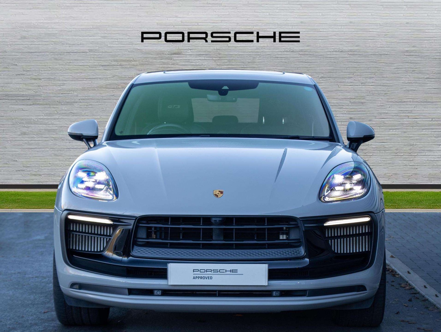 Used Porsche Macan 2024 for sale - 77389806: Photo 6