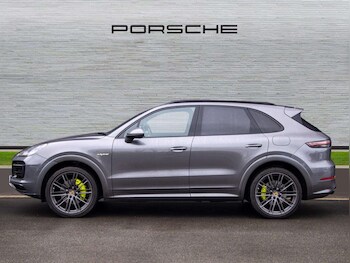 Used Porsche Cayenne 2020 for sale - 77333788: Photo