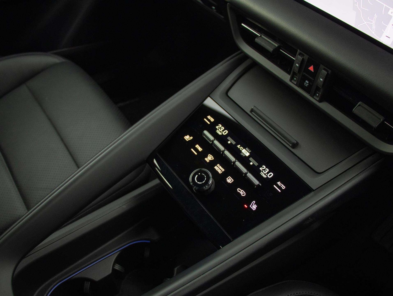 Used Porsche Macan 2025 for sale - 76928973: Photo 11