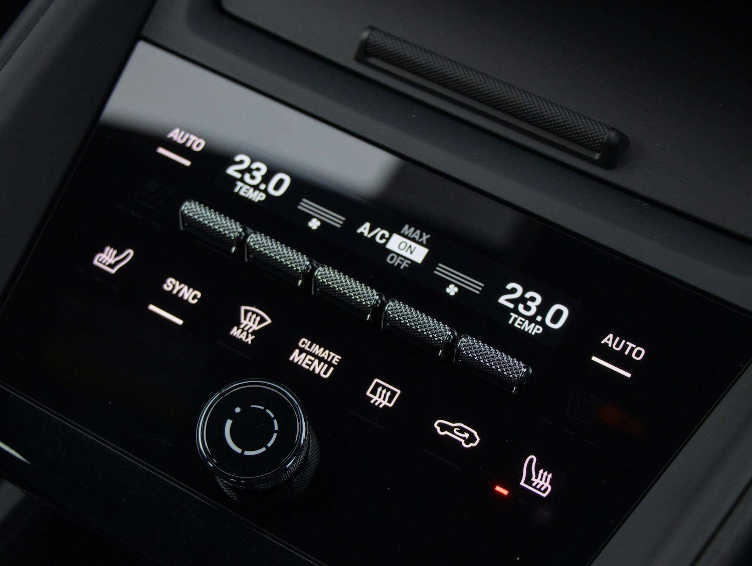 Used Porsche Macan 2025 for sale - 76928973: Photo 12