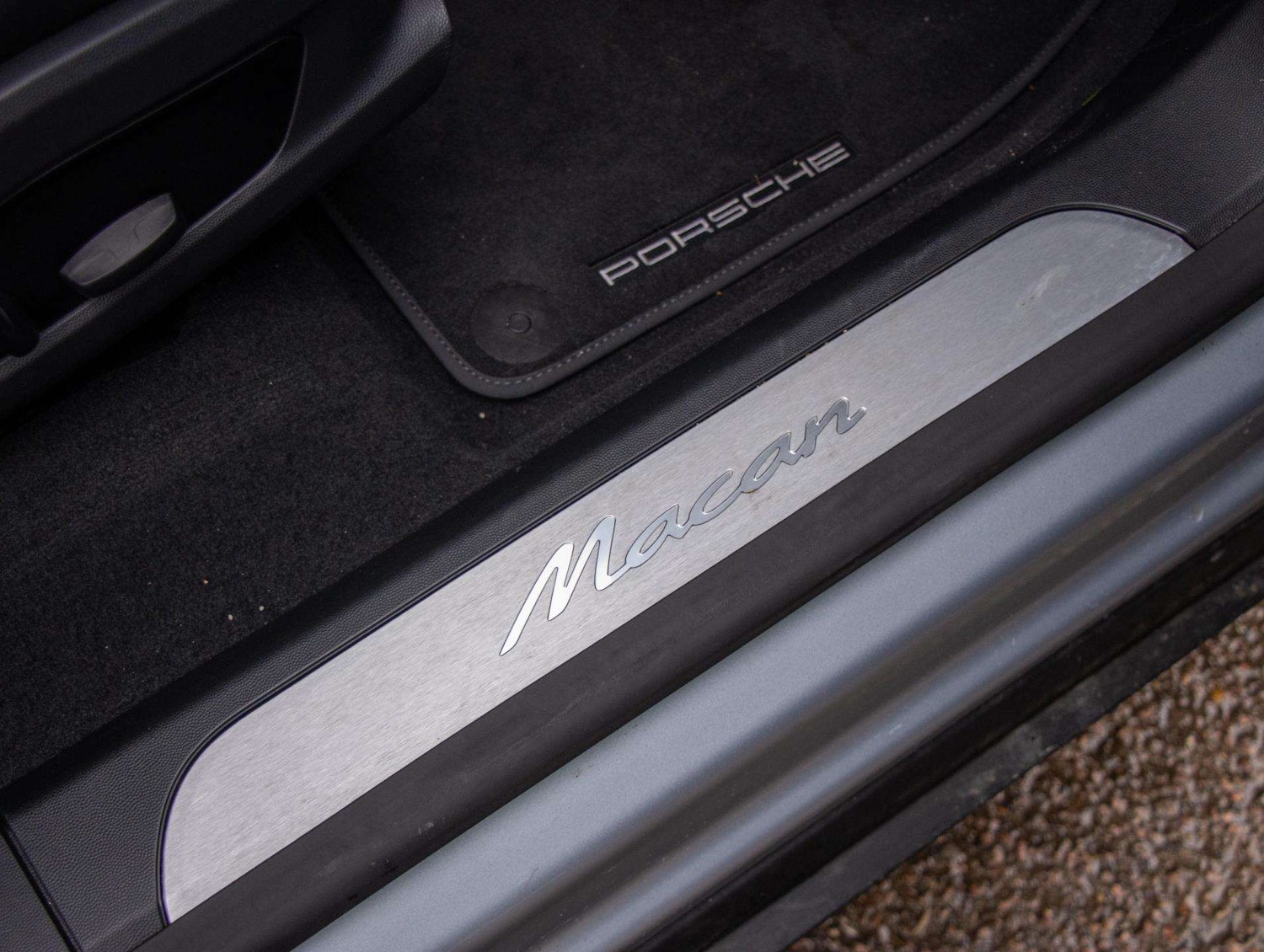 Used Porsche Macan 2025 for sale - 76928973: Photo 16