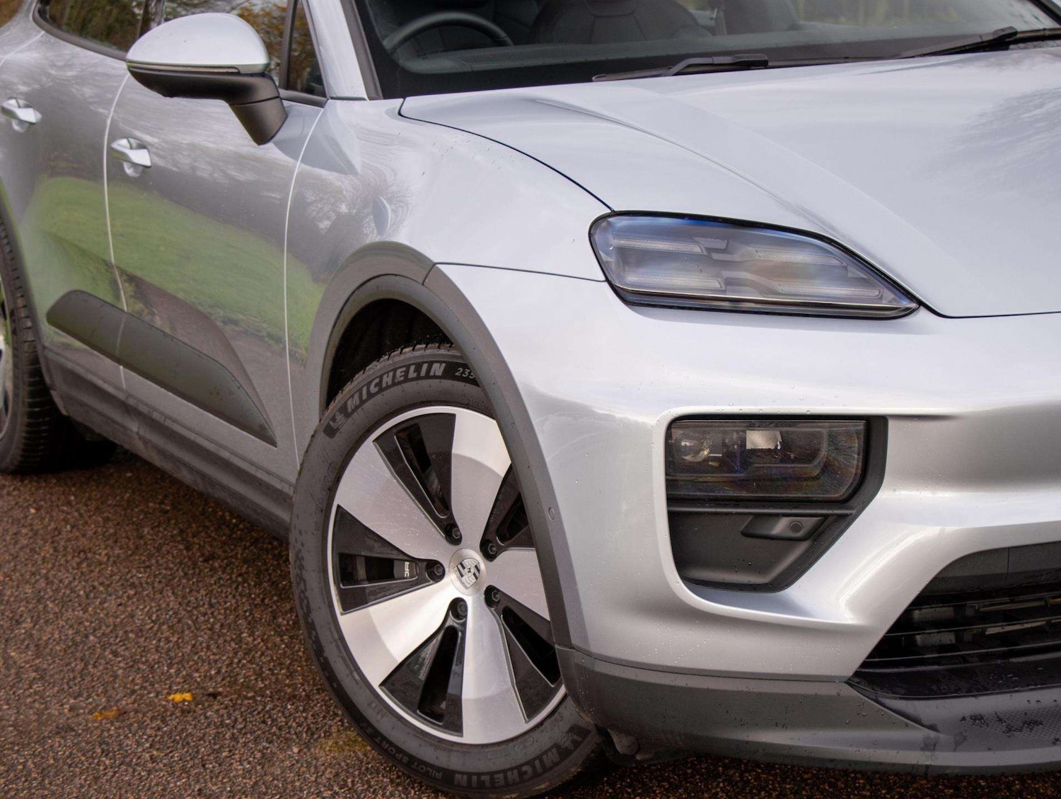 Used Porsche Macan 2025 for sale - 76928973: Photo 30