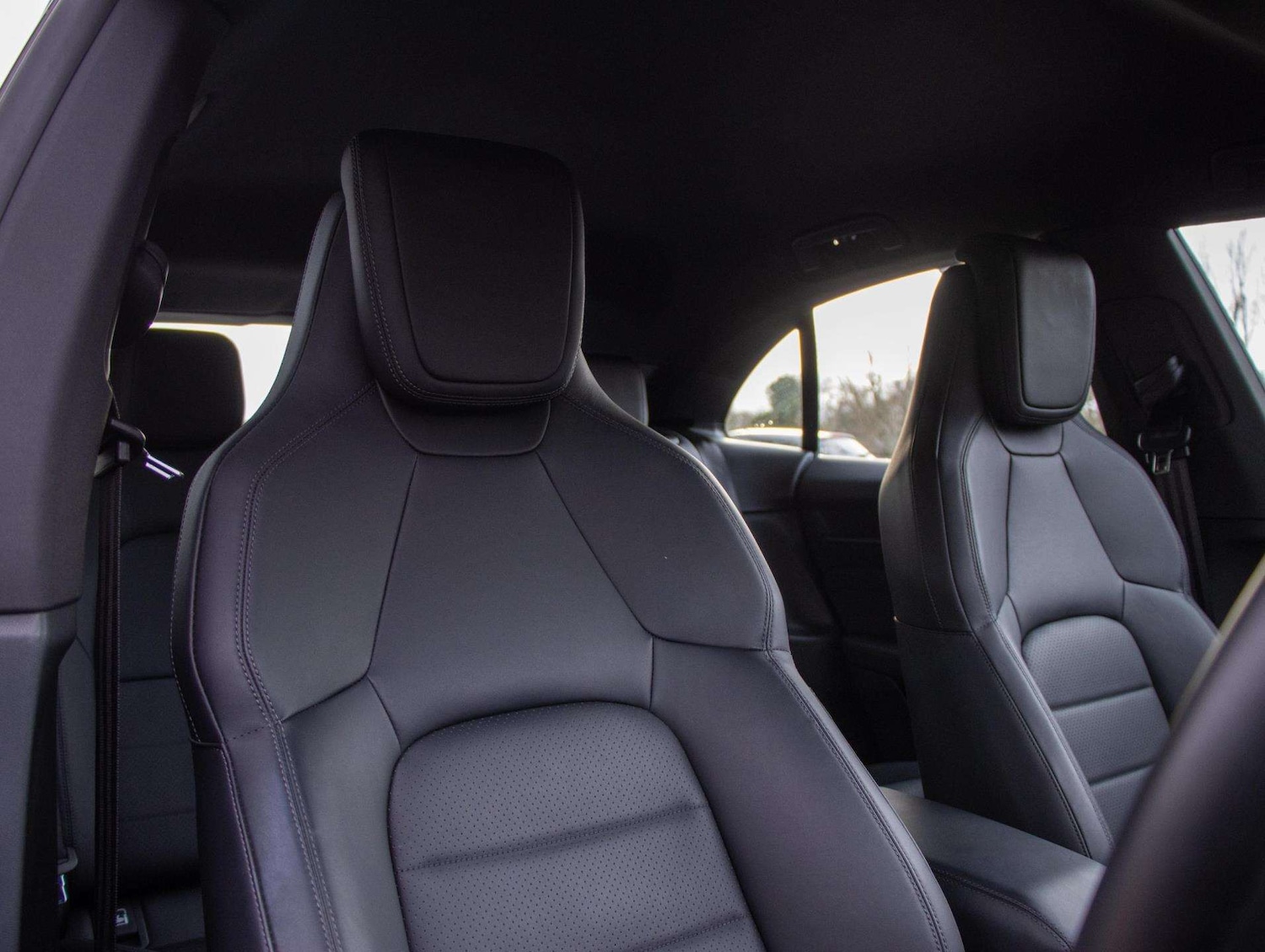 Used Porsche Macan 2025 for sale - 76928973: Photo 8