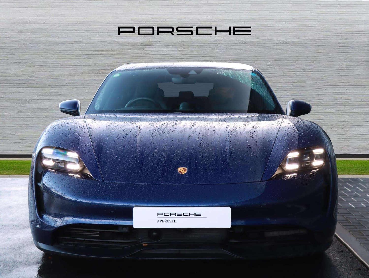 Used Porsche Taycan 2023 for sale - 77219708: Photo 6