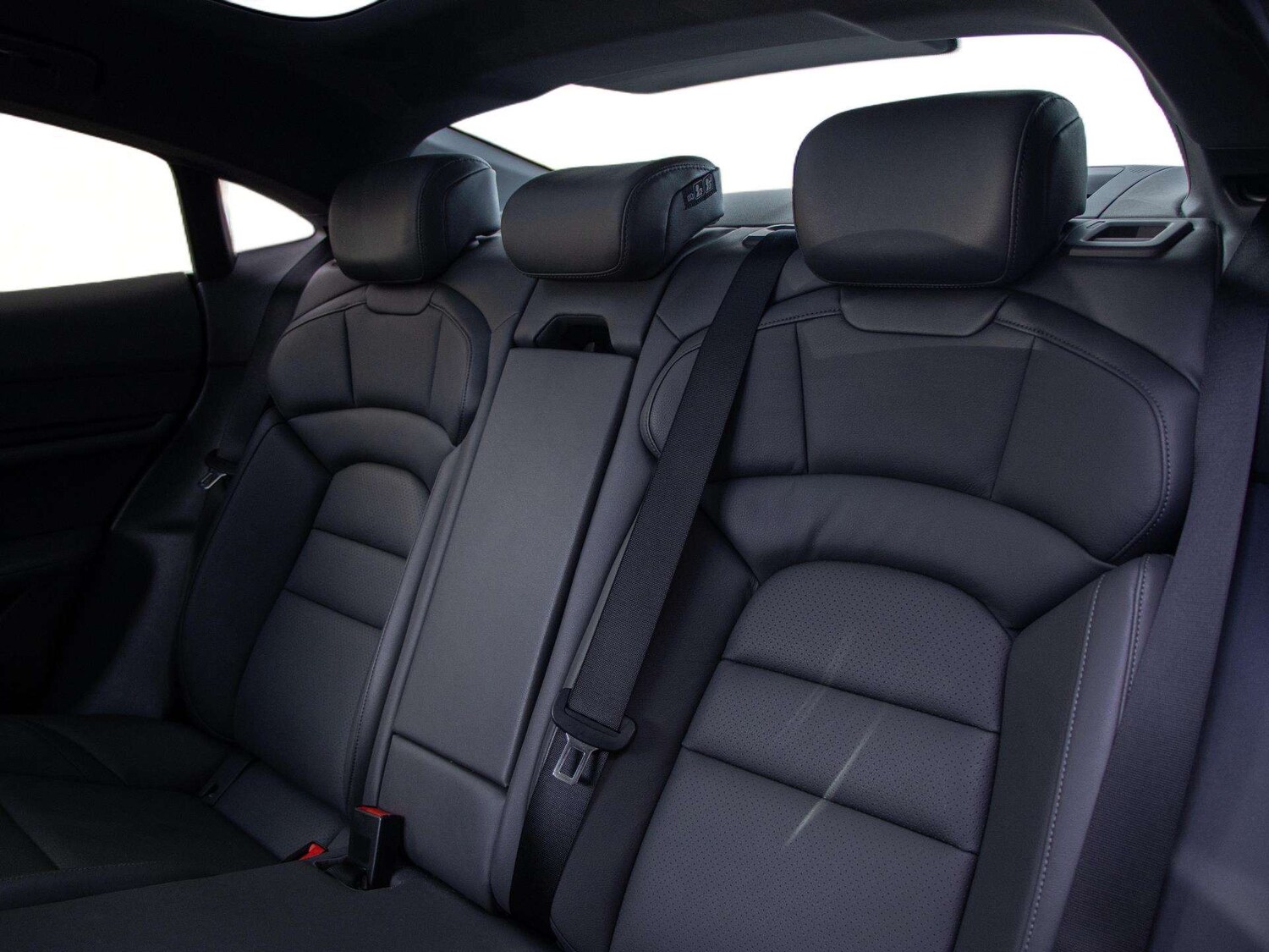 Used Porsche Taycan for sale - 78104357: Photo 27