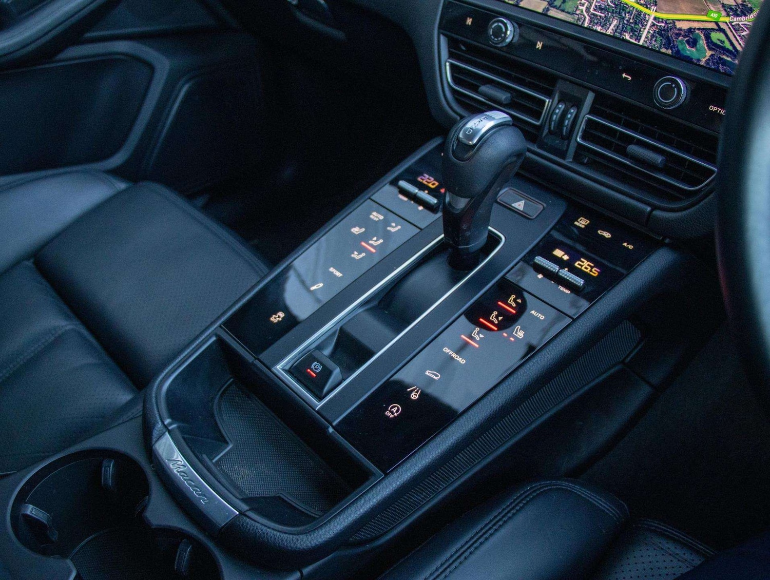 Used Porsche Macan 2022 for sale - 76842791: Photo 12