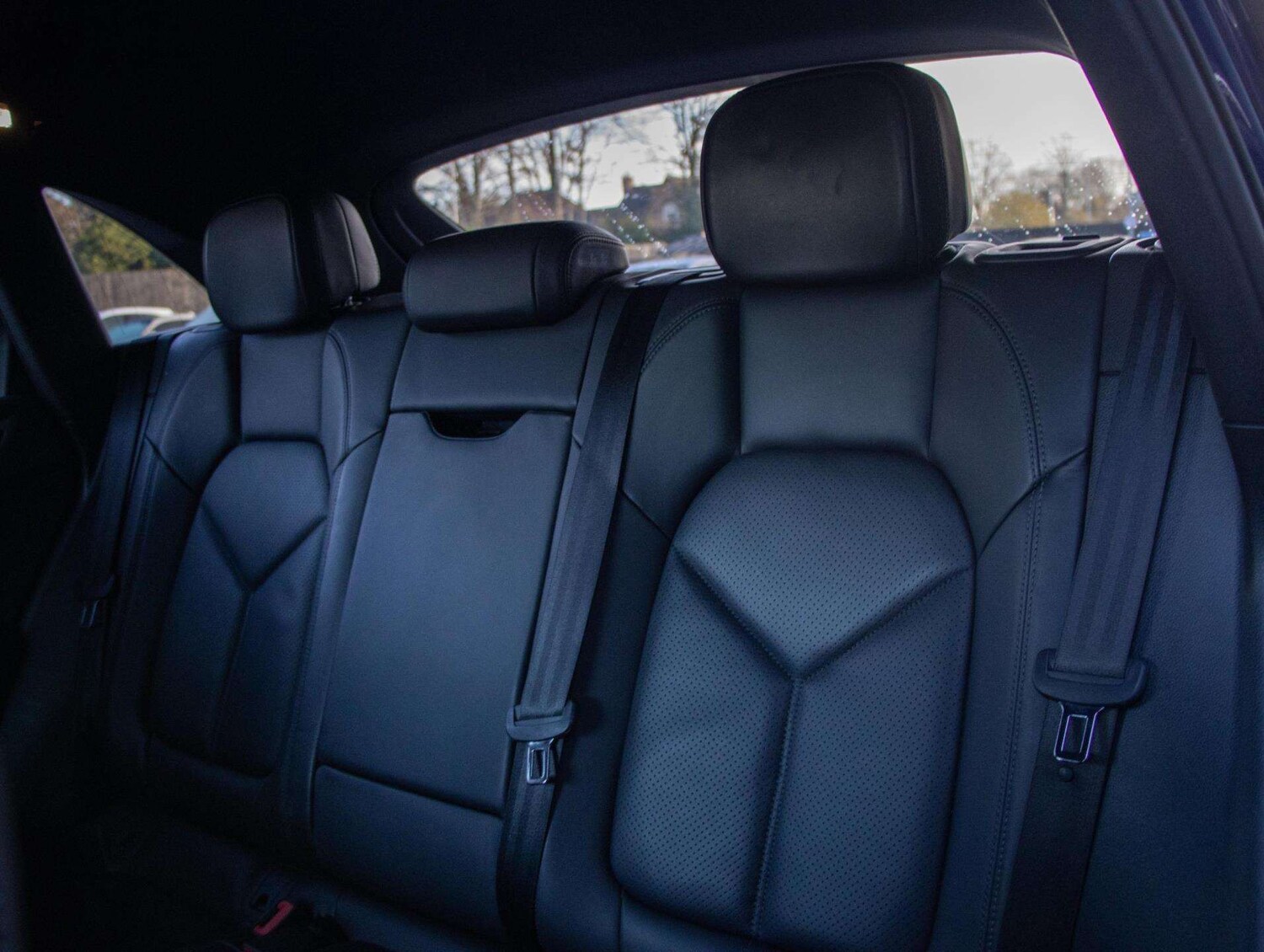 Used Porsche Macan 2022 for sale - 76842791: Photo 31