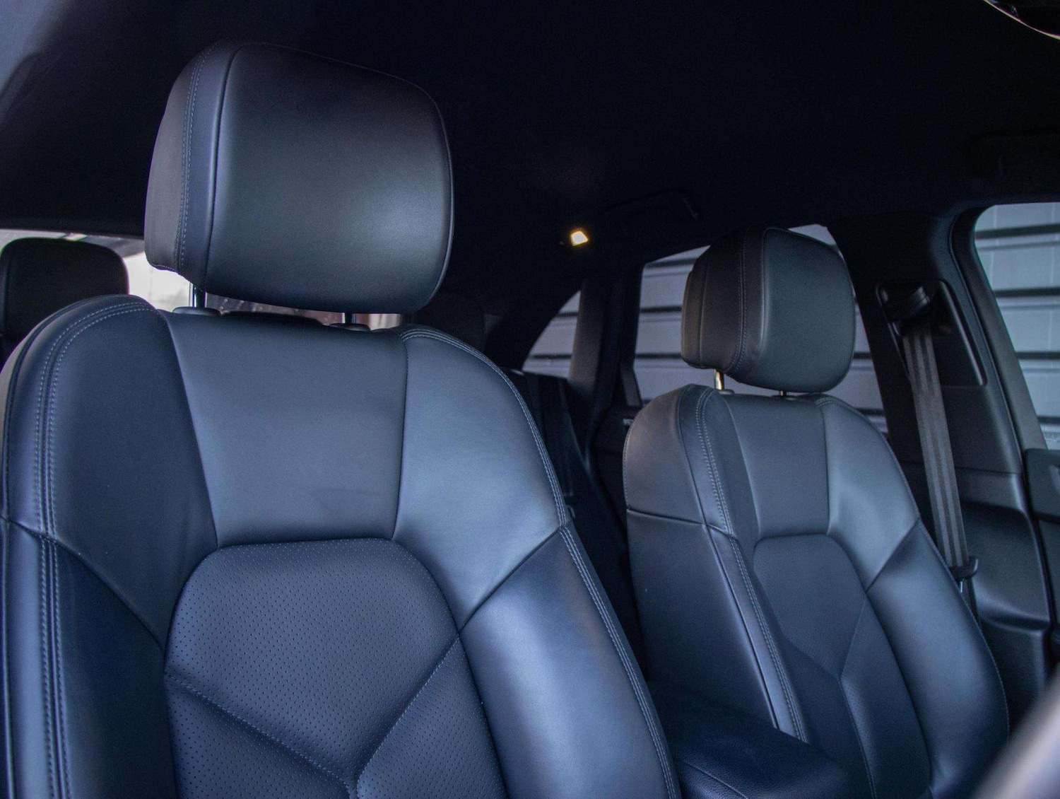 Used Porsche Macan 2022 for sale - 76842791: Photo 8