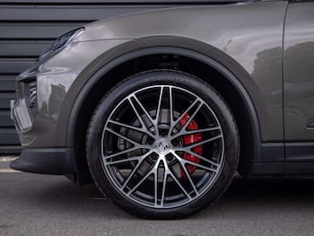 Used Porsche Macan 2026 for sale - 79851188: Photo