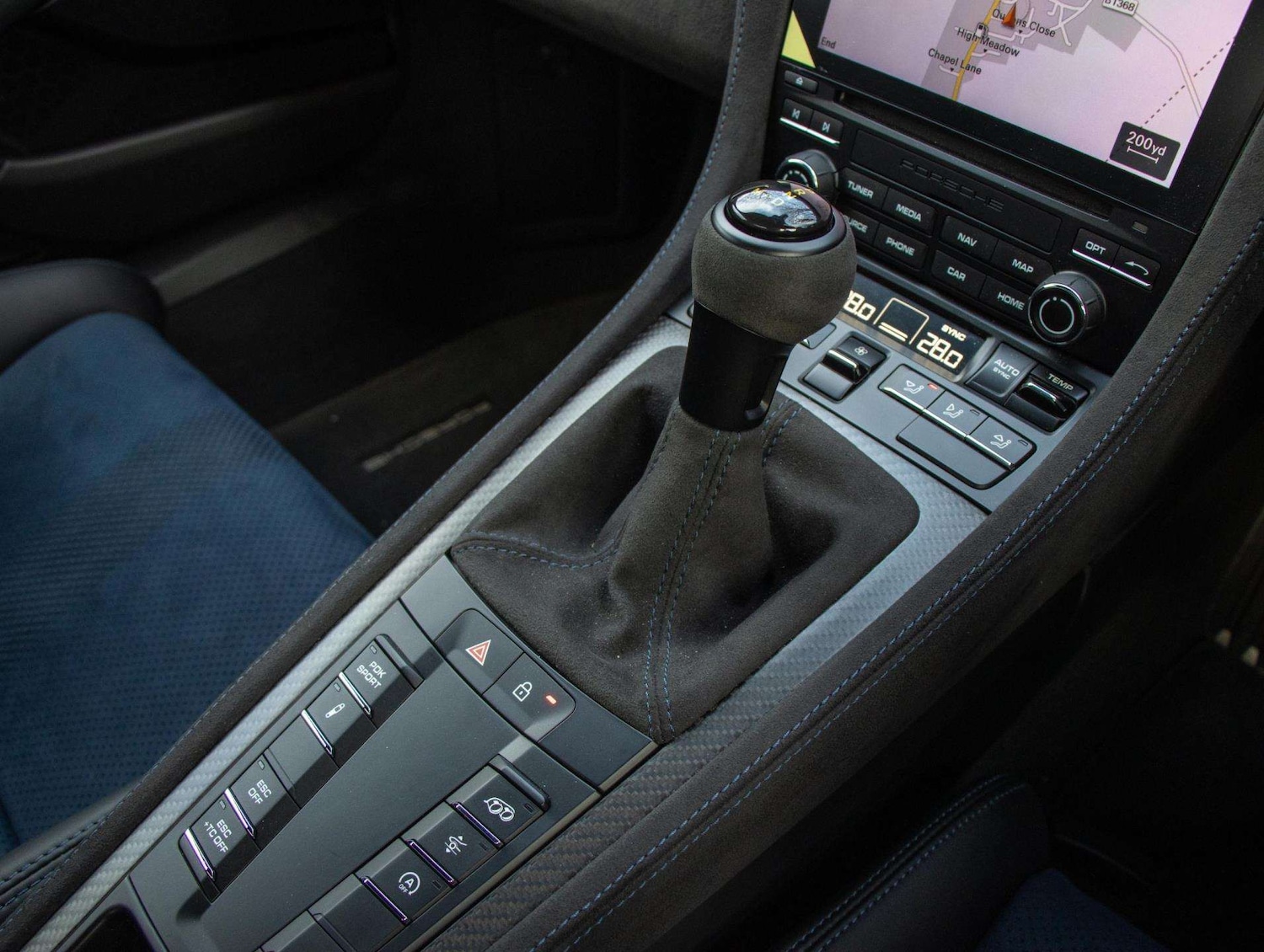 Used Porsche Cayman 2023 for sale - 77158408: Photo 11